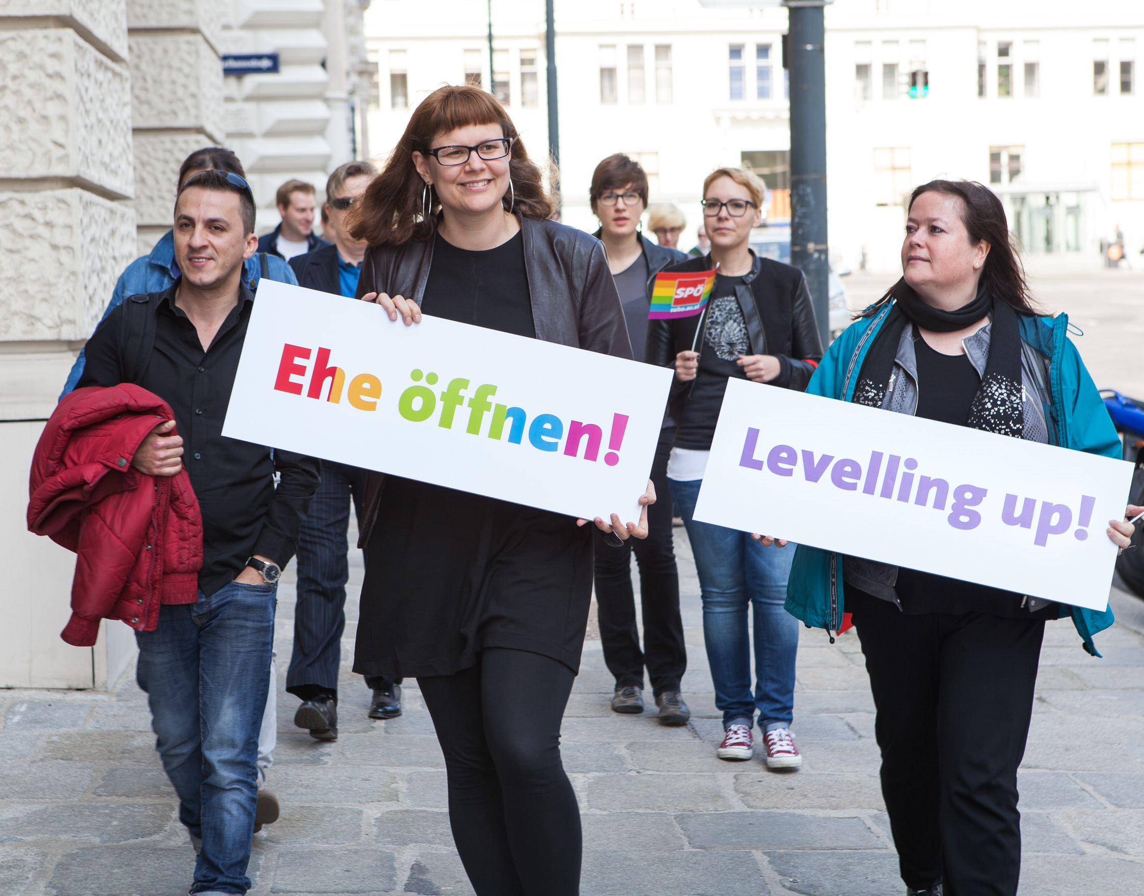 Die SPÖ-Frauen demonstrieren für die Öffnung der Ehe (Foto: SPÖ Frauen).