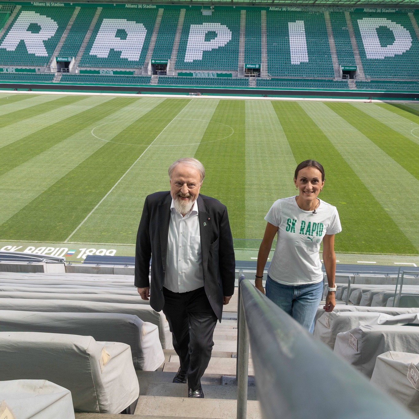 ZEITGESPRÄCHE mit Gerhard Schmid: Katja Gürtler (Foto: Richard Tanzer)